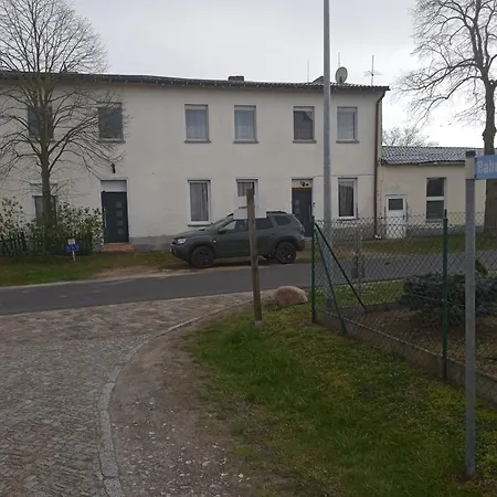 Dreiseithof Bei Luckenwalde *