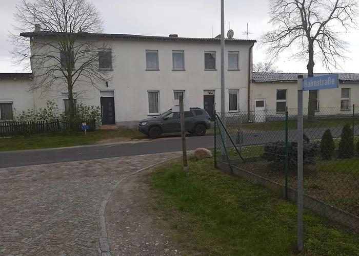 Dreiseithof Bei Luckenwalde *